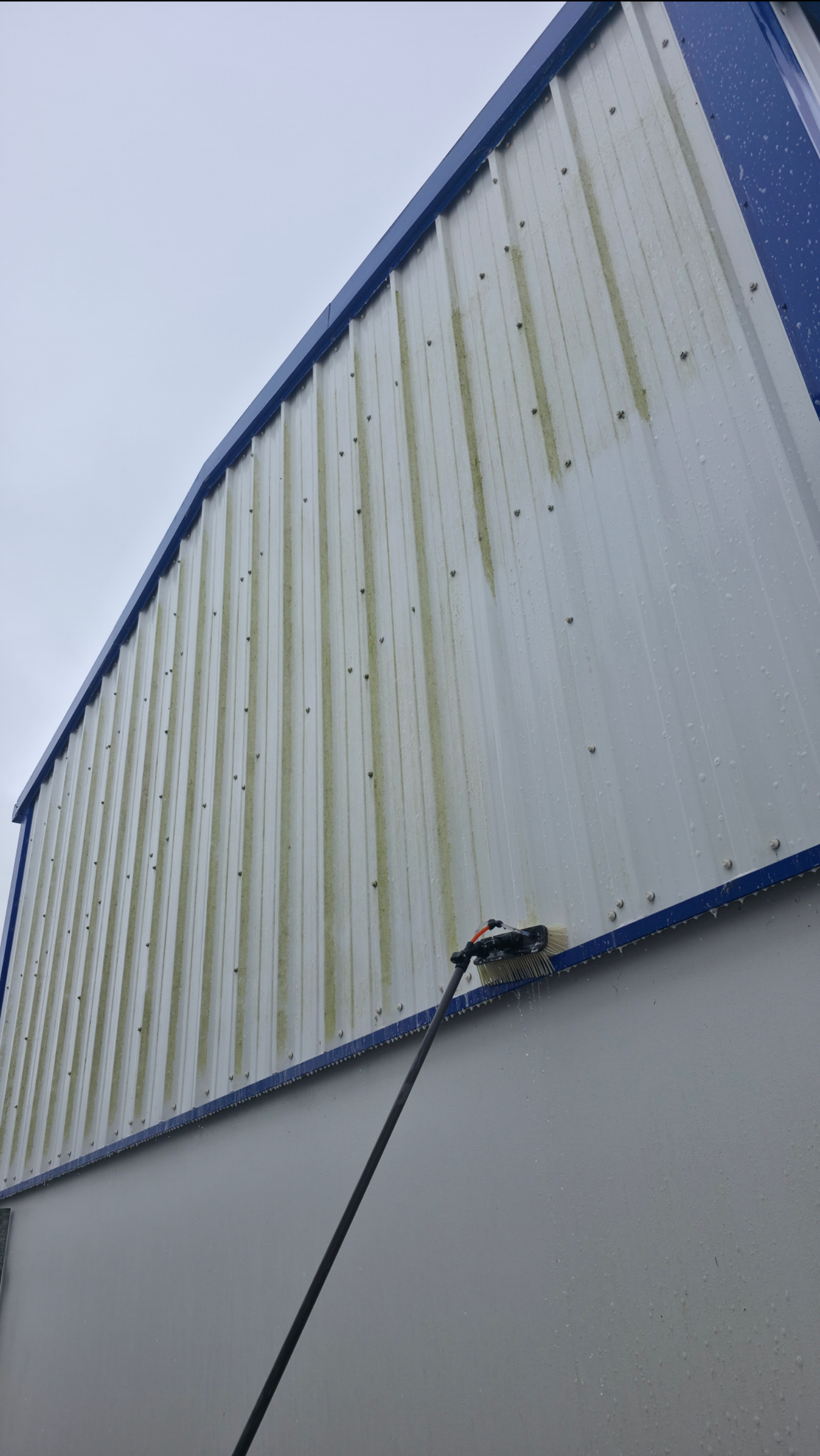 Commercial exterior cleaning Cornwall – professional cleaning services